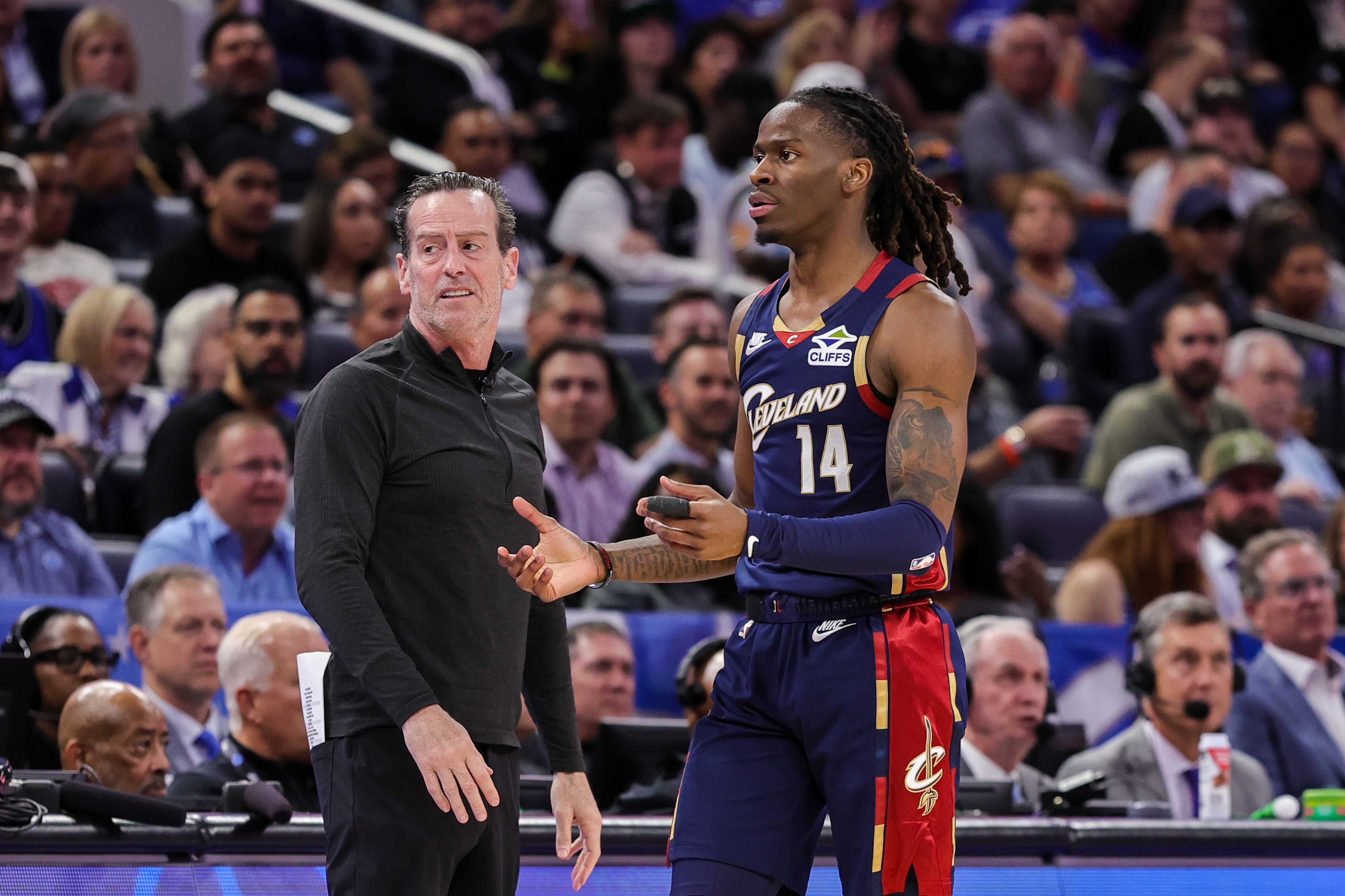 世界杯比赛在线观看软件-埃利斯：魔术倾向于冲筐 一开始我们让他们上篮有点太容易了