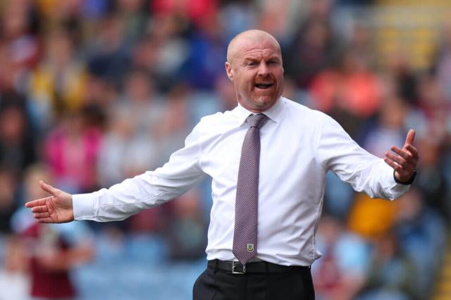 【史话】百场0红牌算啥，温格12张红牌能夺双冠！